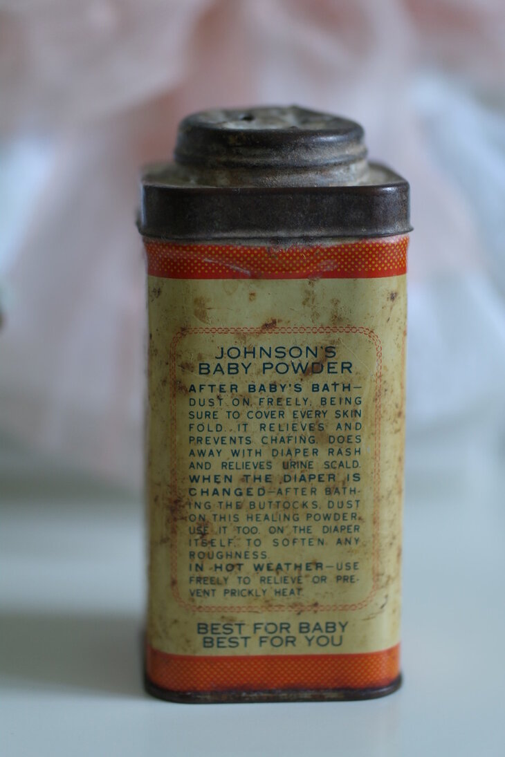 Babypoeder blikje